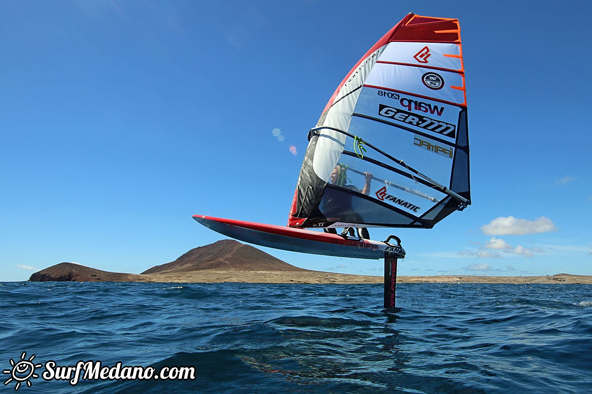 TWS Windsurf Pro Slalom training El Medano 19-02-2018 Tenerife